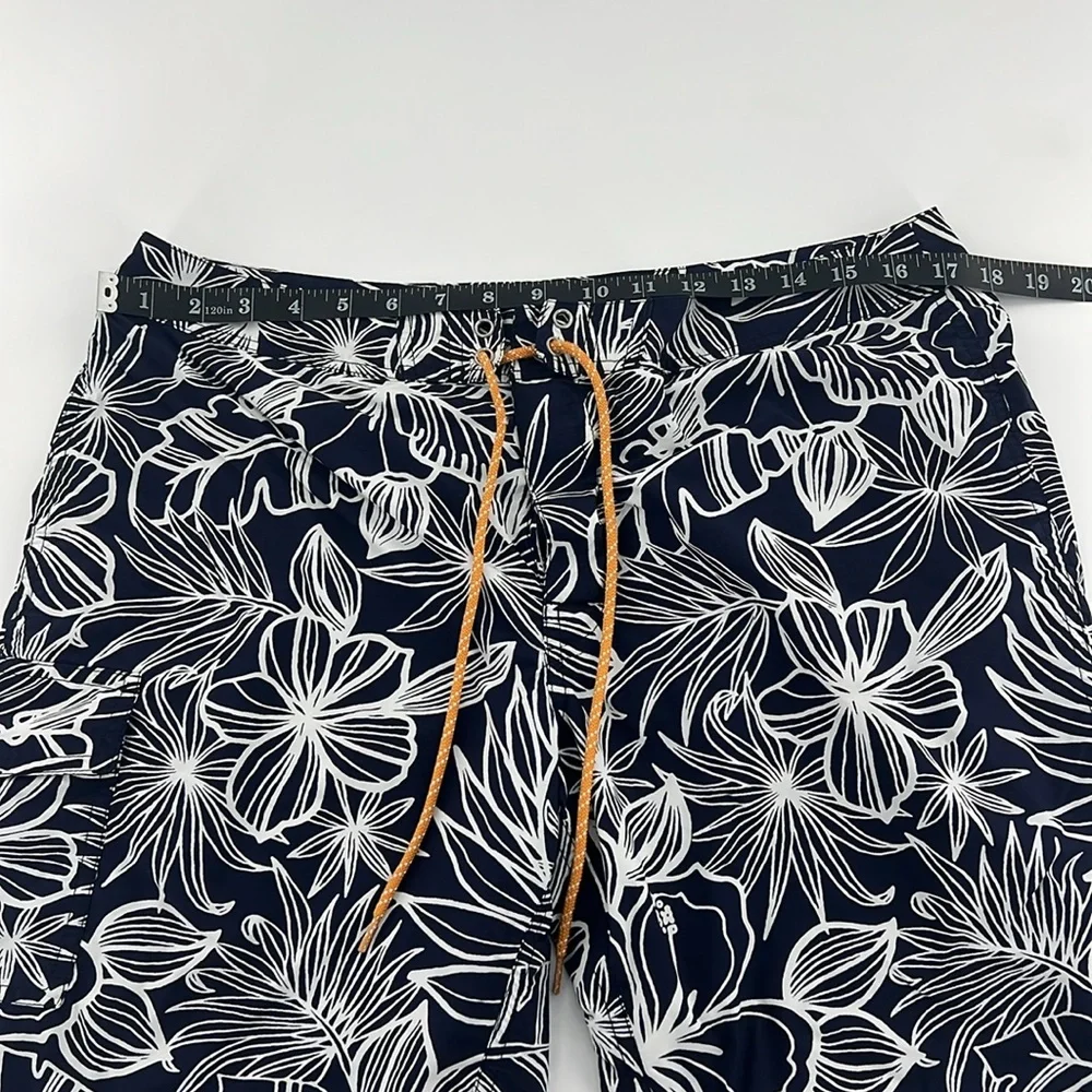 J. Crew‎ Blue and White Board Shorts with Tropical Print size 34